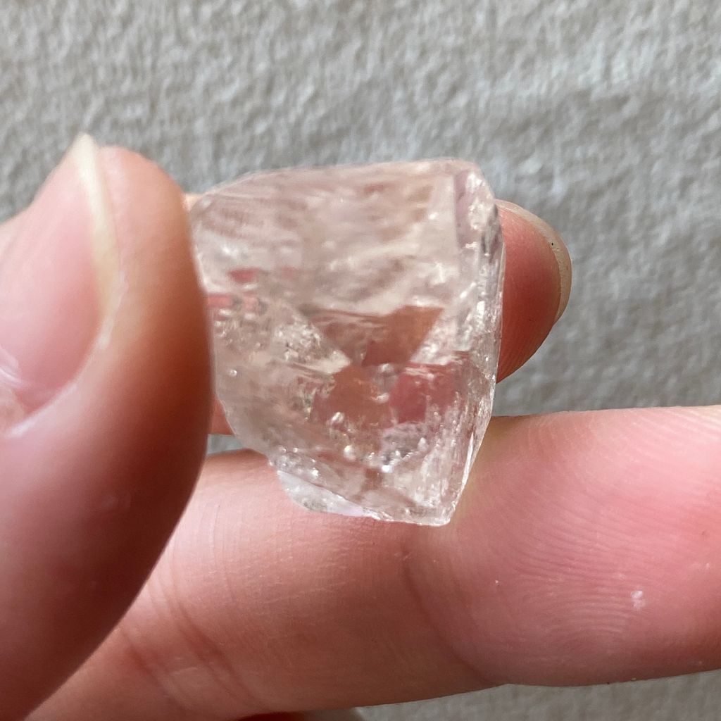 23E41A11 巴基斯坦香檳托帕 7.0g $1000 (8)