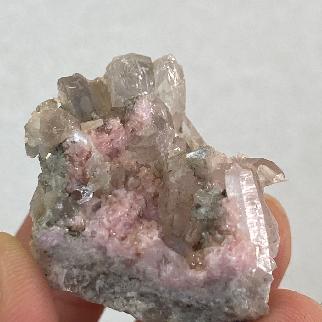 22L25001B 保加利亞菱錳礦共生水晶 20.3g $1500 (9)