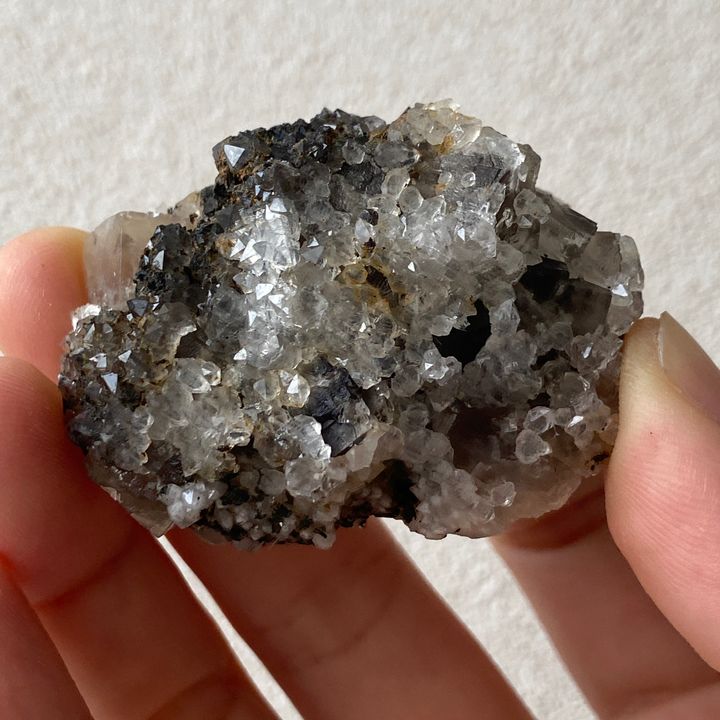 公牛靜脈｜英國日光螢石 22K03BV13 43.7g  (1)