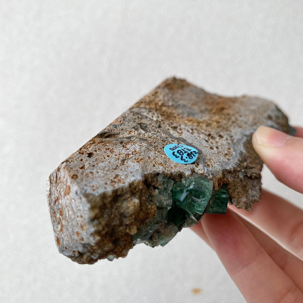 挖掘機終結者｜英國日光螢石 23B03ETB3 214.9g  (7)