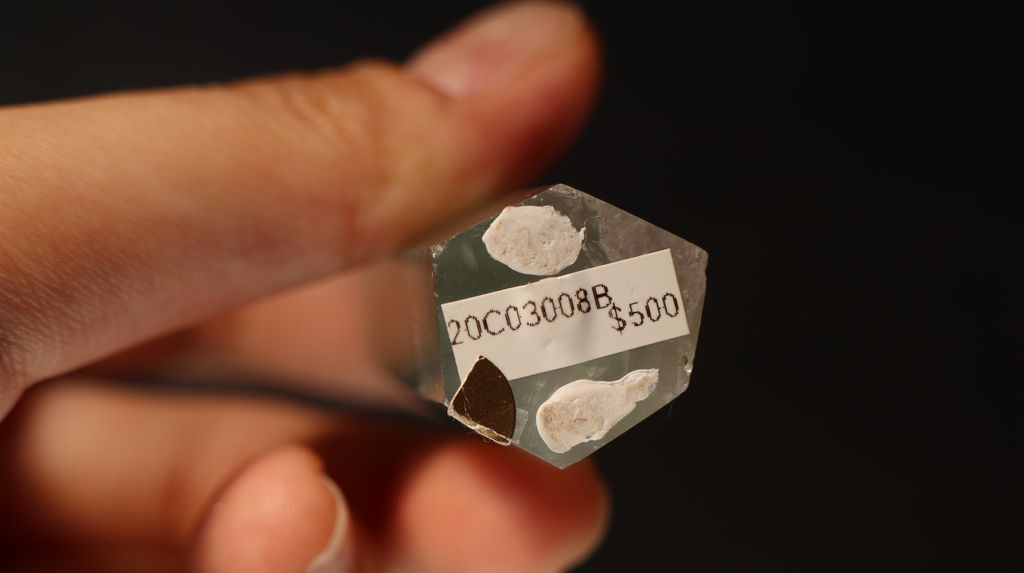 20C03008B 43.8 500 (8)