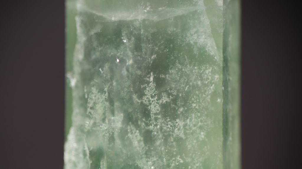 20C03008B 43.8 500 (9)