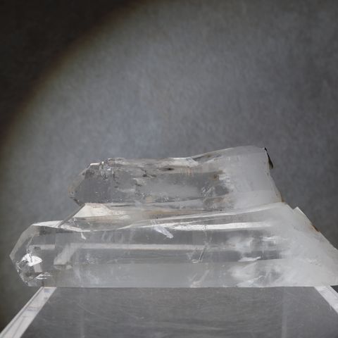 22D18004A 196.7 11700 (1)