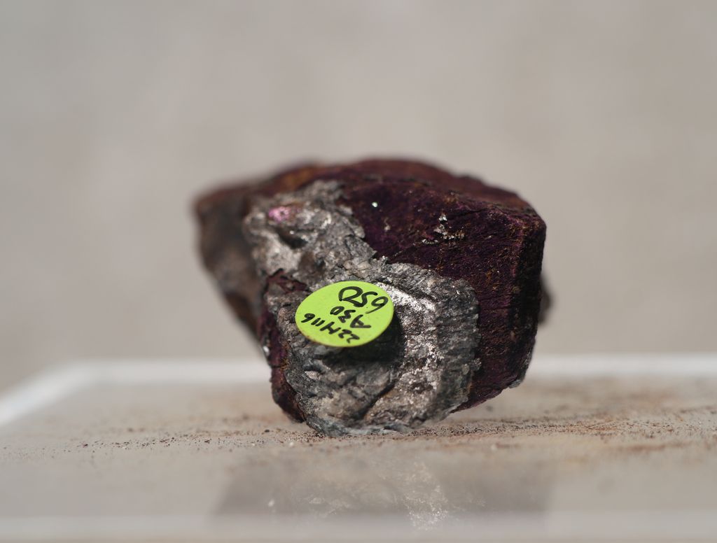 22H116A30 66.6 650 (4)