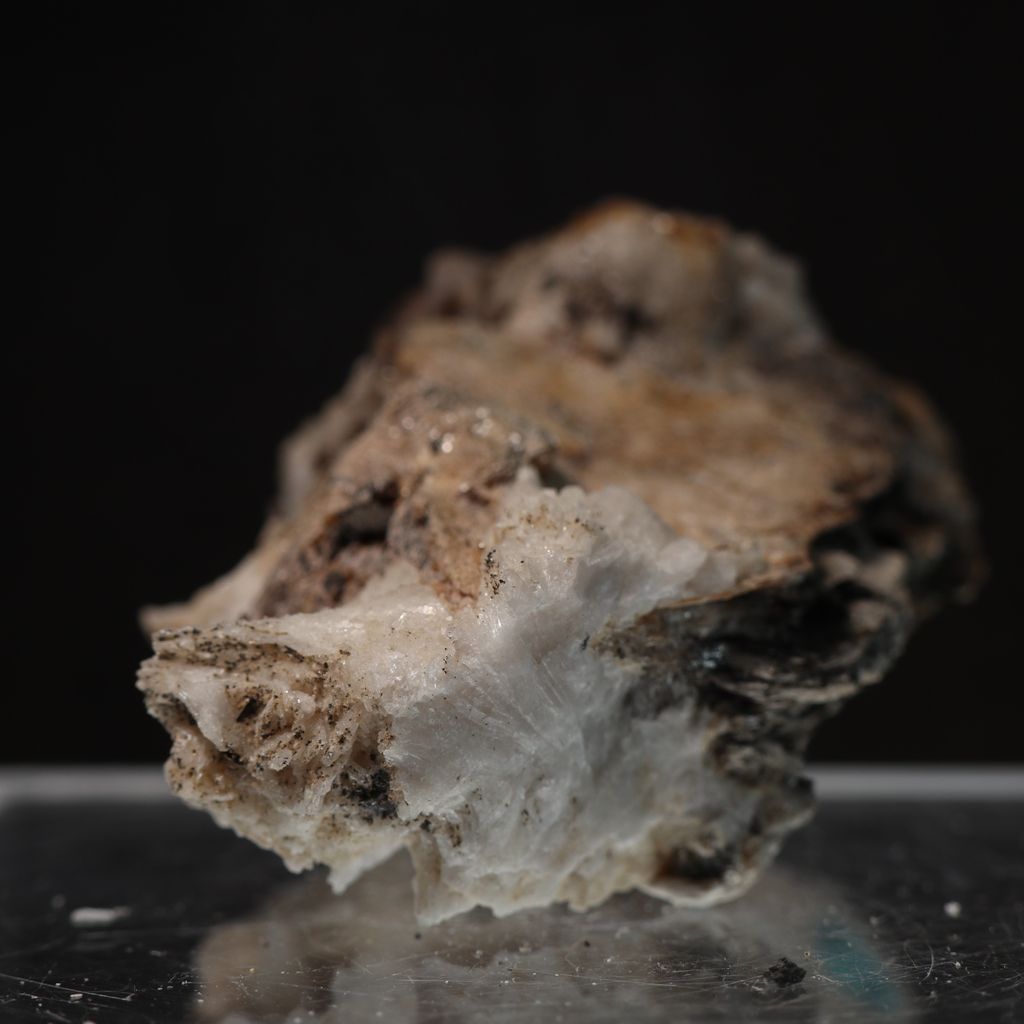 23B41001E 143.3 3700 (4)