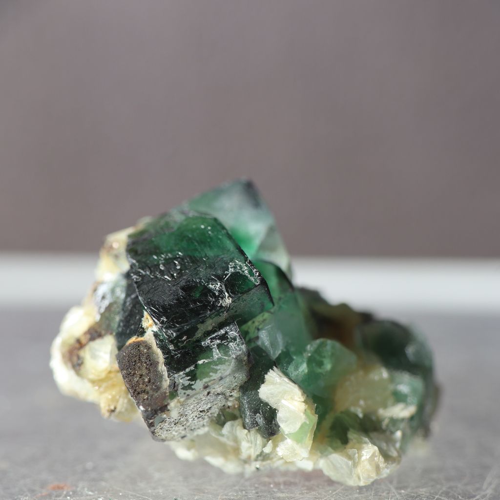 24D03C8 22.4 1550 (1)