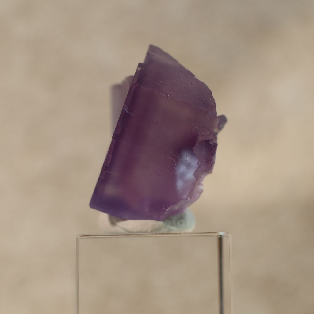 24J03A10 (9)