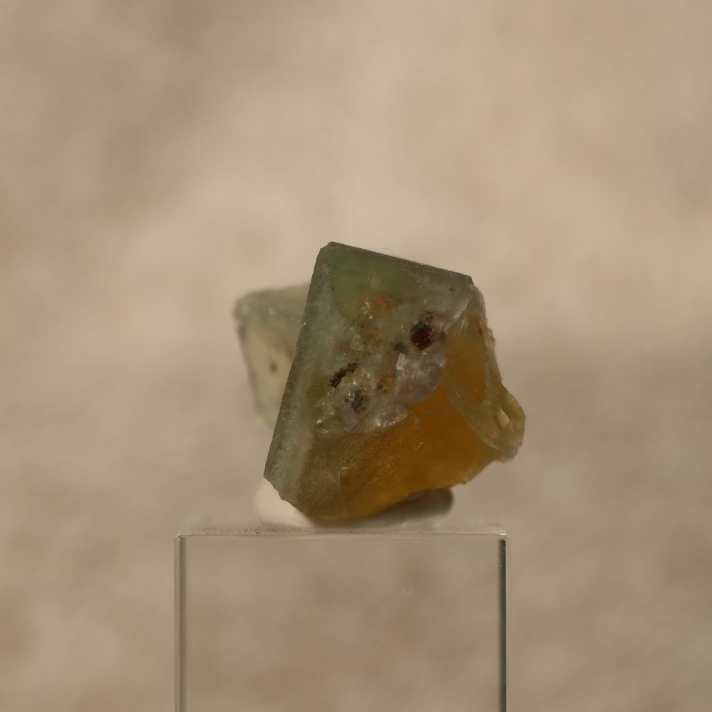 24J03B2 (9)