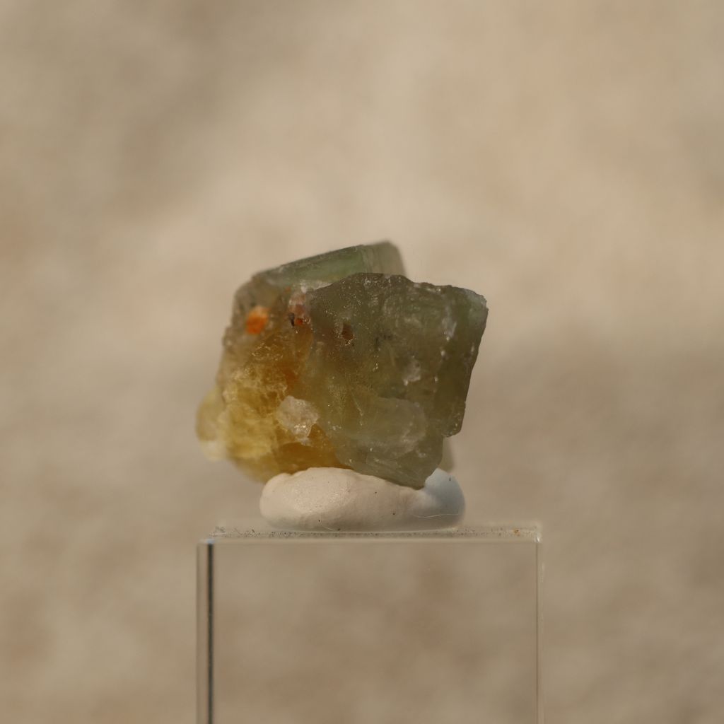 24J03B2 (7)