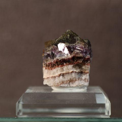 24J03B10 (8)