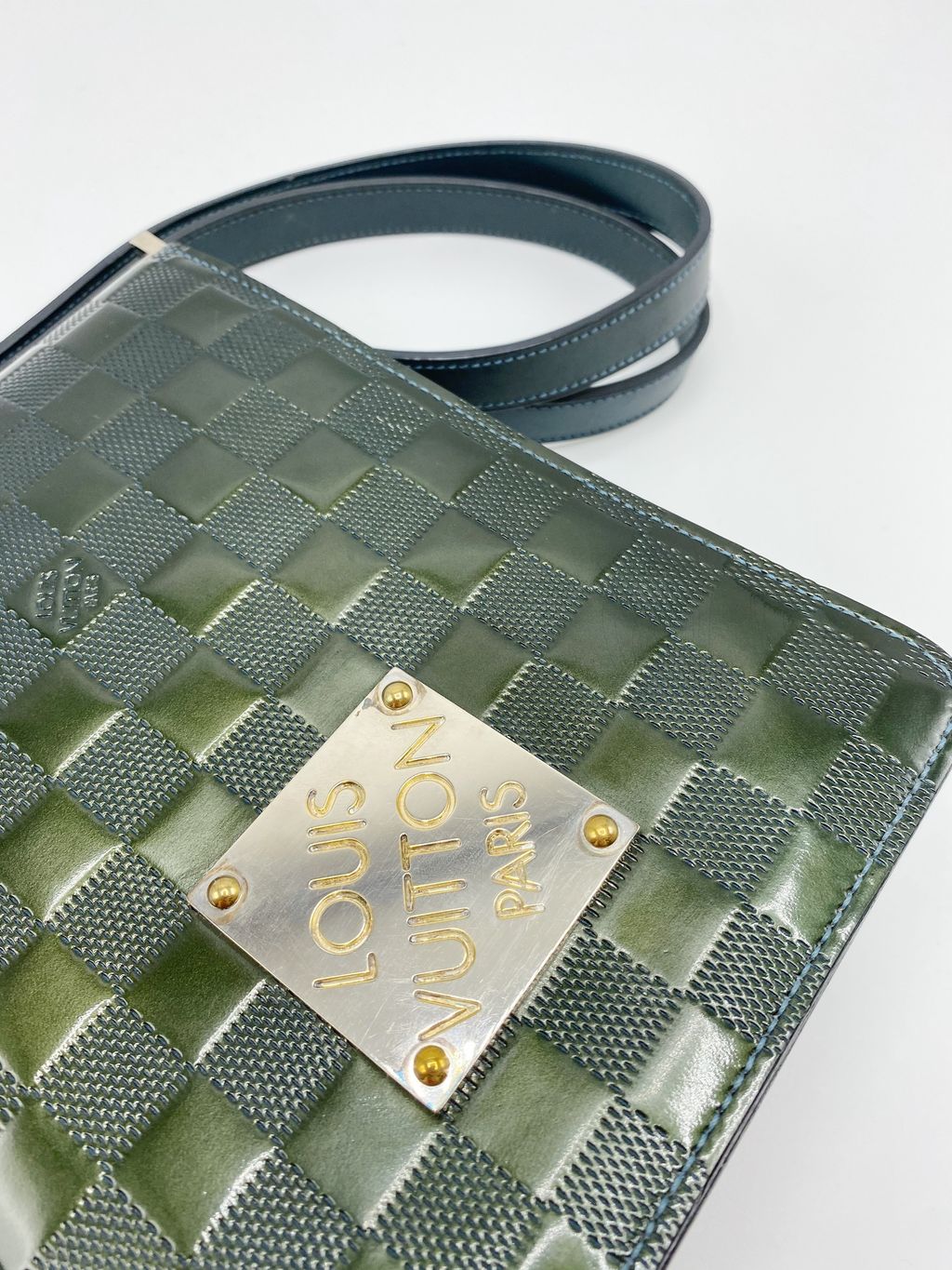 Louis Vuitton Limited Edition Vernis Caberet Club Shoulder Bag Dark Green