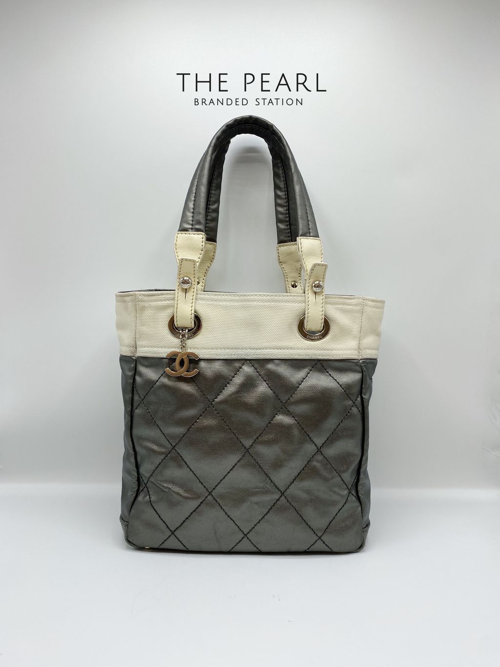 Chanel Paris Biarritz Tote PM – The Pearl Branded Station Chanel Paris Biarritz Tote PM – The Pearl Branded Station