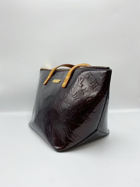 Louis Vuitton Limited Edition Amarante Damier Vernis Cabaret Tall Shoulder  Bag - Yoogi's Closet