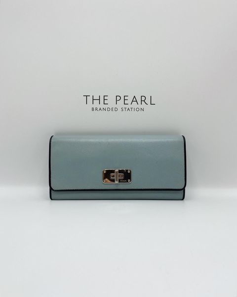 5ADDC03D-4800-4E77-85C4-ABACDDBCDBA3