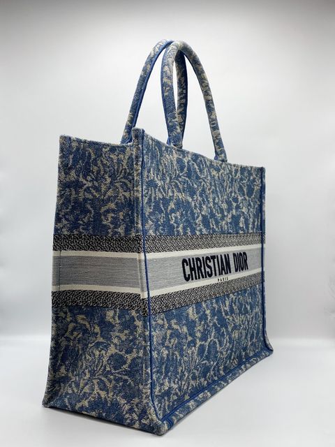 F21FC729-6B70-4CD2-B06A-717387F993A8-1738583523187