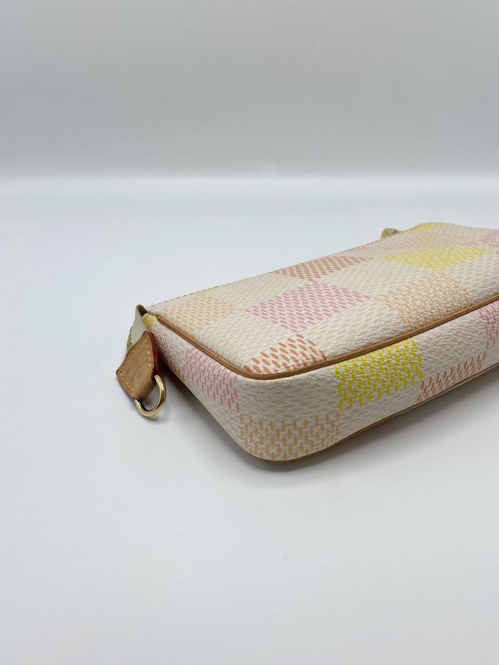 image_B5C8B0F7-7E06-41D7-B2F7-25855EEECBEA_1761634098