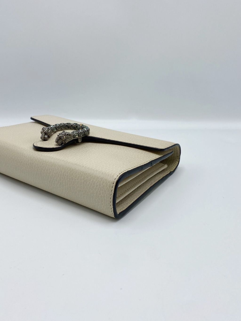 image_44E43D32-1FBE-447F-A2C1-1C4076E70C77_1763445288