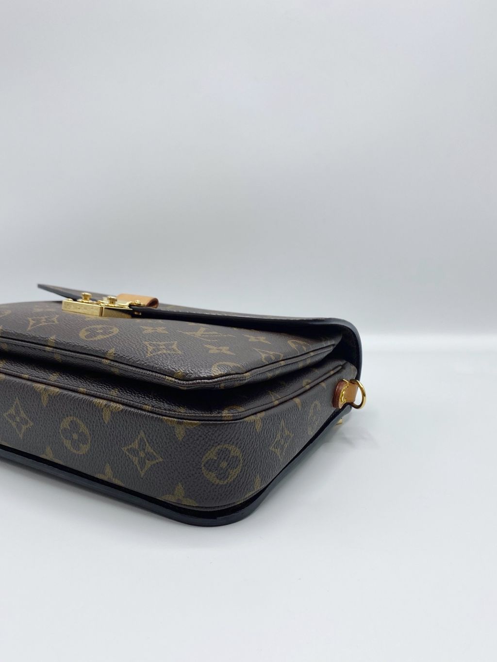 image_BBBBC7F0-70CB-41A3-843B-C7DB6D54CACE_1764044491