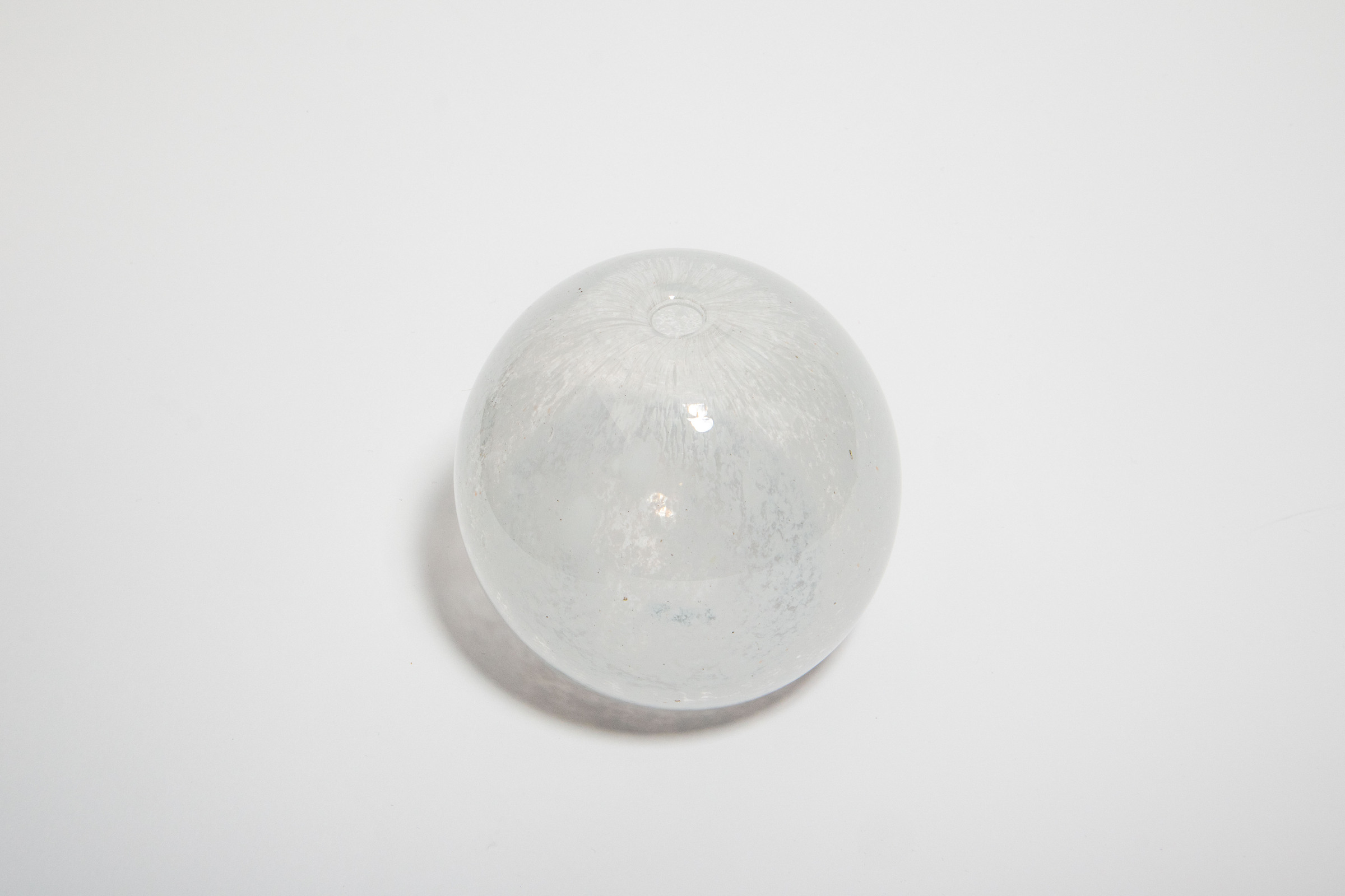 BU4001-白玉球形小花瓶-3