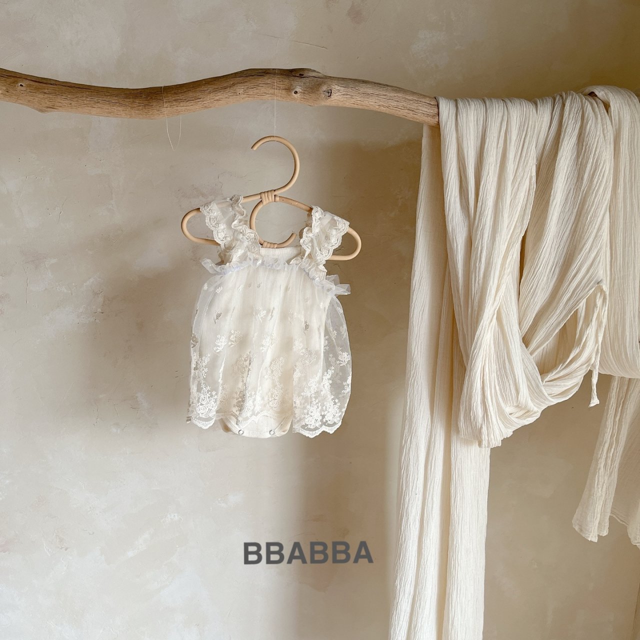 17c7f9d12610eb31d6bd9fd28819cd43