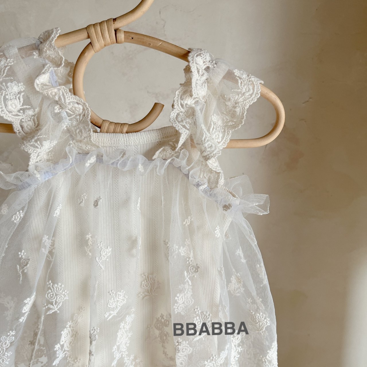 702dc101ac665c87b2a86fbf2c586895