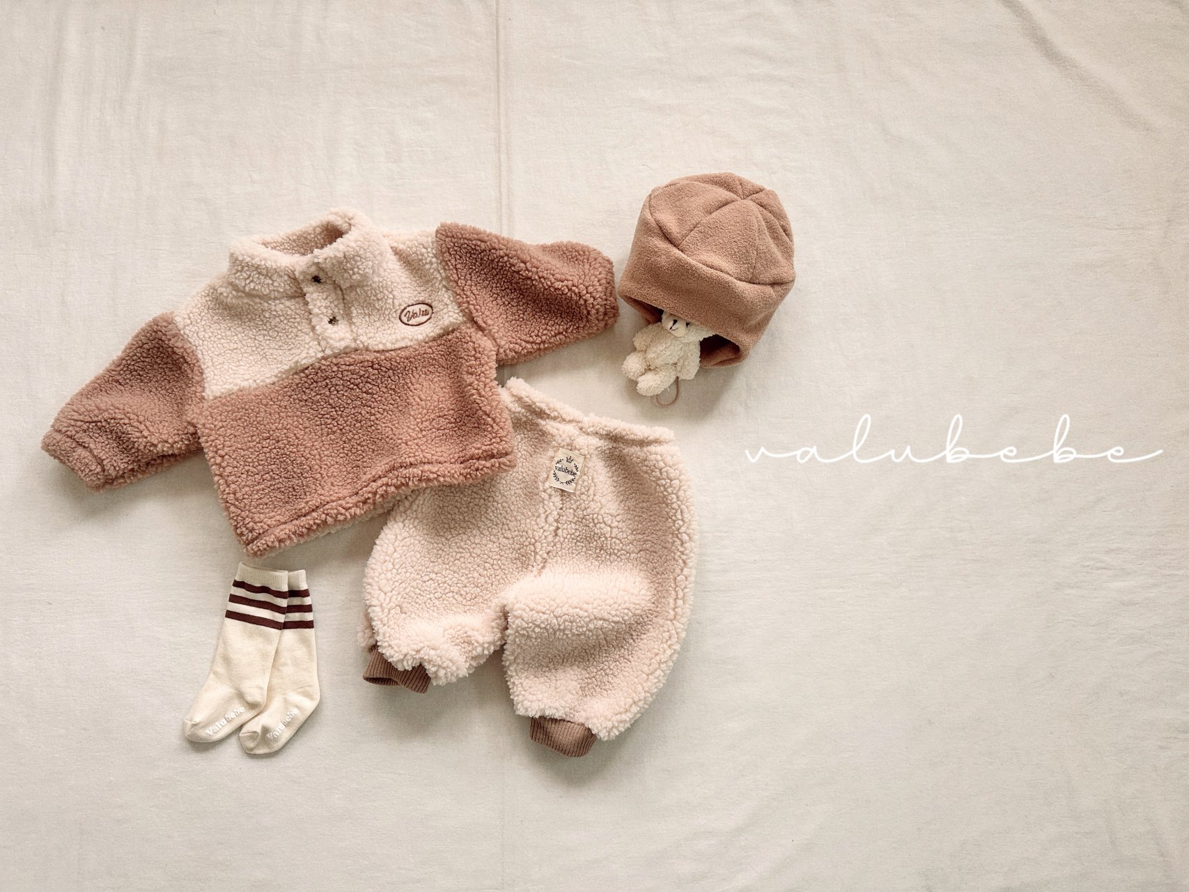 7289bfc504cdd8bef11e11a9fa79d215