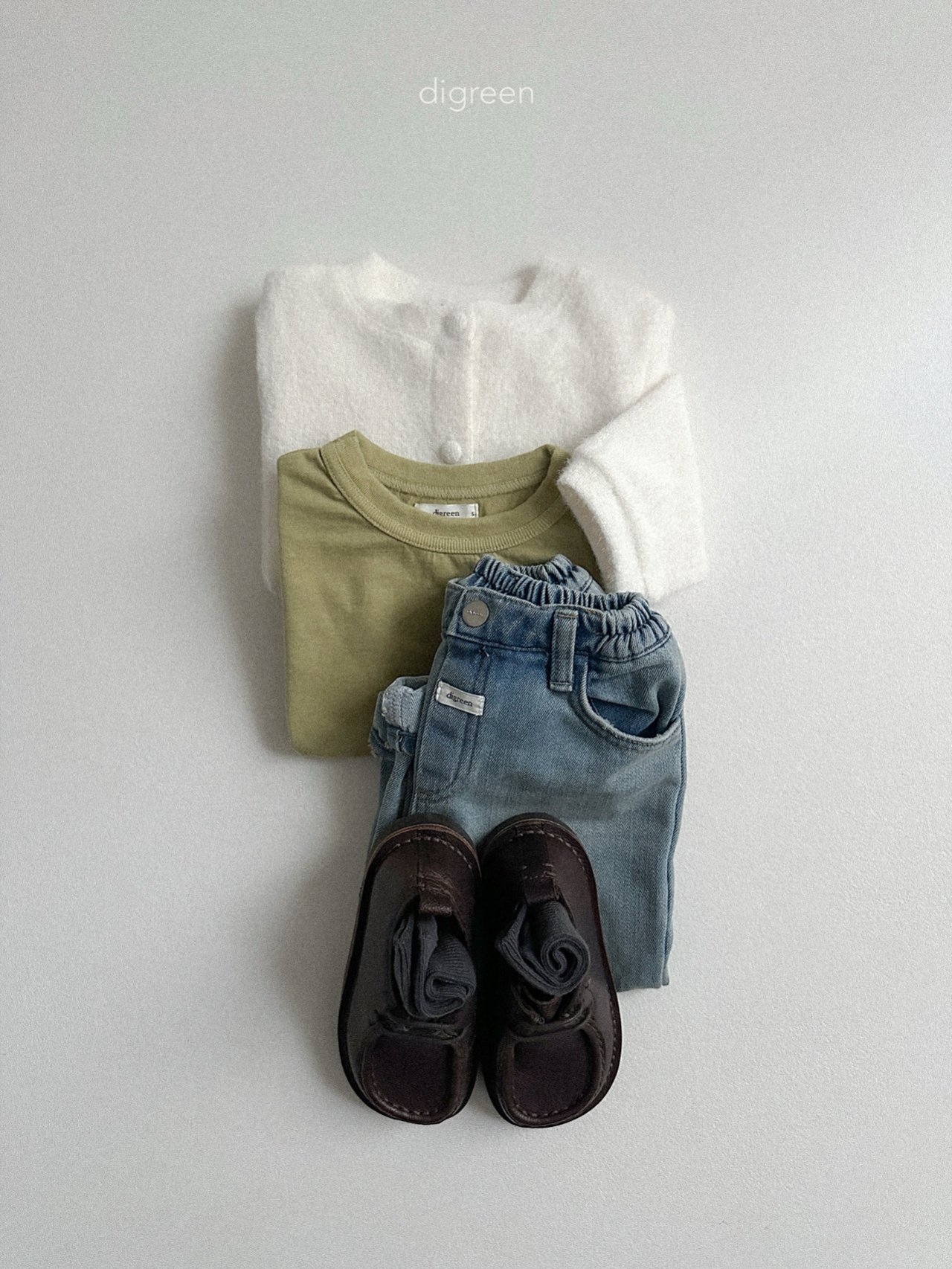 80e5a9dfc6ec333612f1a96c7ff75558