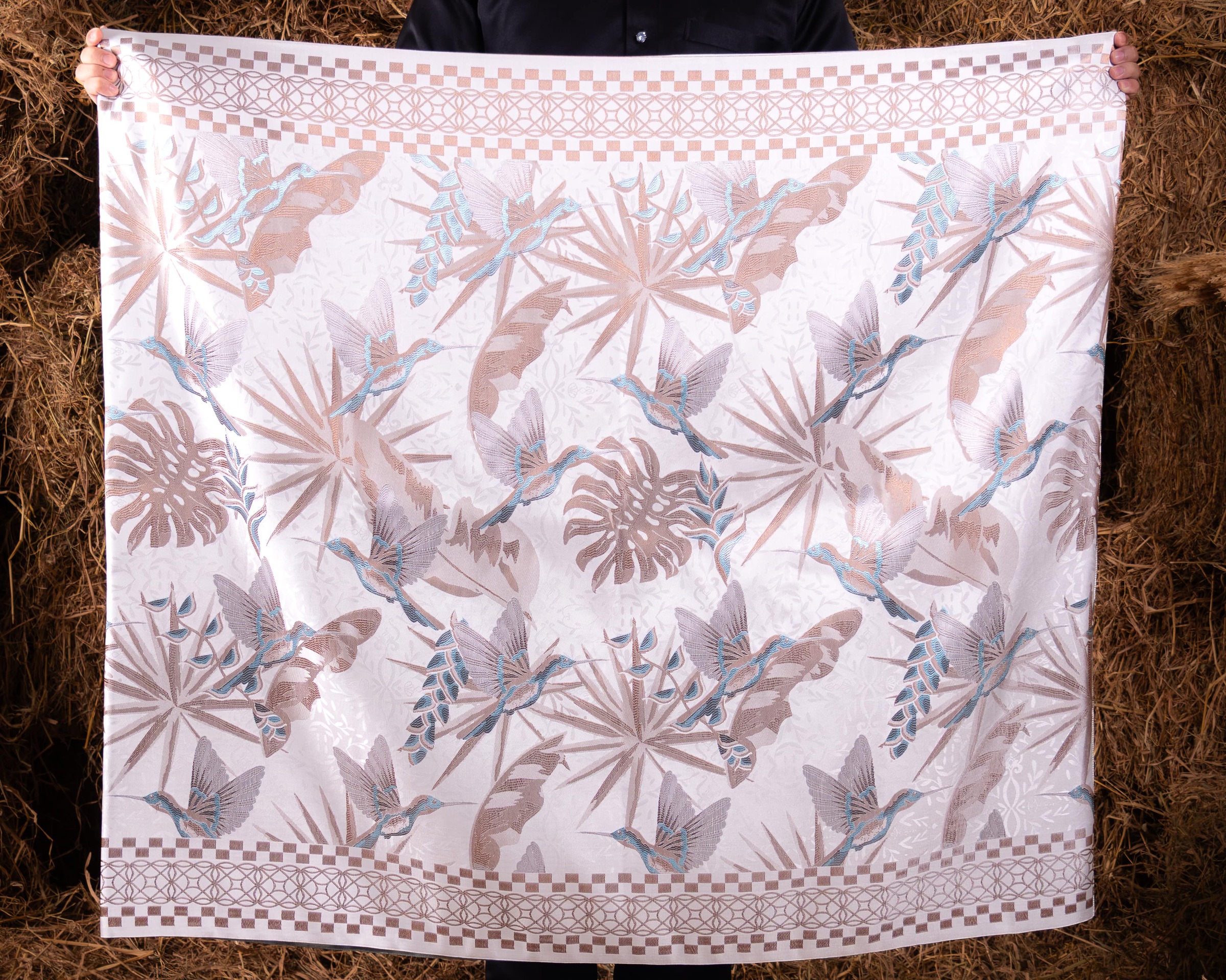 FAUNA OFFWHITE 3-min