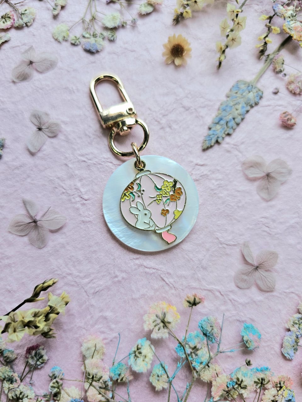 LANTERN BUNNY ARTORIAS TAG (1)