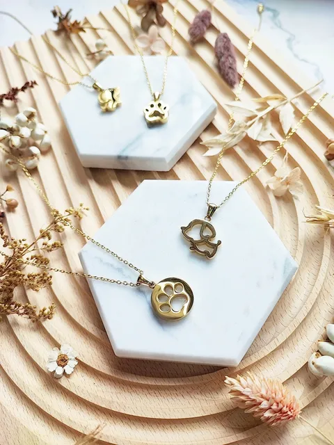 ARTORIAS HANDMADE JEWELRY PETWEAR KEYCHAIN  (14)