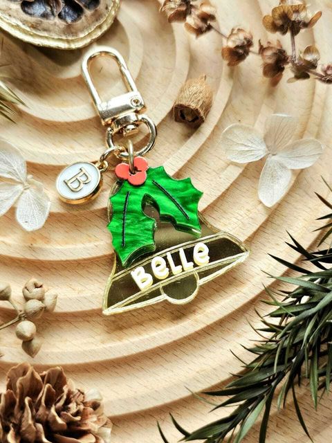 christmas belle festive artorias personalized keychain tag handmade resin acrylic (2)