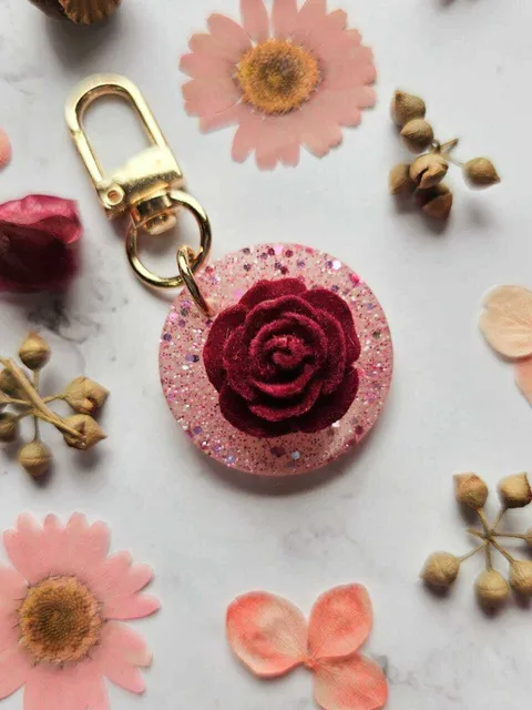 VELVET ROSES ARTORIAS HANDMADE PERSONALIZED NAME TAGS (2)