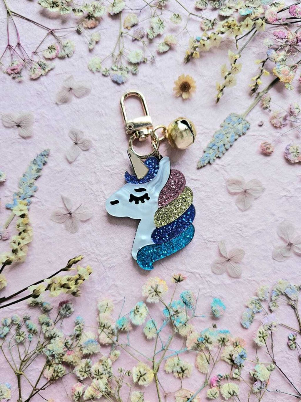 SPARKLY UNICORN ARTORIAS TAG PERSONALIZED GIFTS (3)