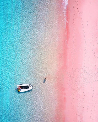 科隆莫島粉紅沙灘.jpeg