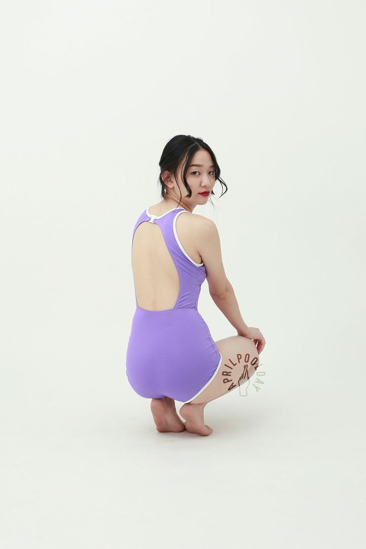Valleyball_purple_4.jpg