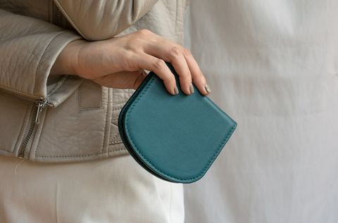 cozee-arch-wallet-ocean-blue-1.jpeg