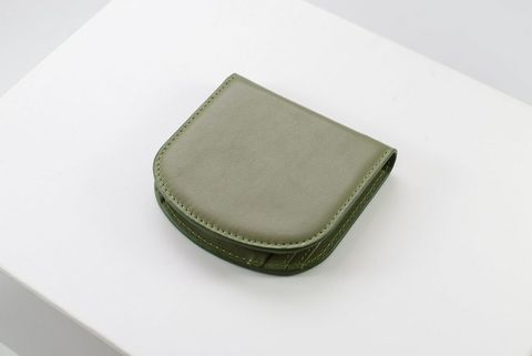 cozee-arch-wallet-dark-green-2.jpeg