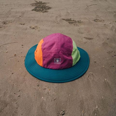 紫色拼色衝浪帽