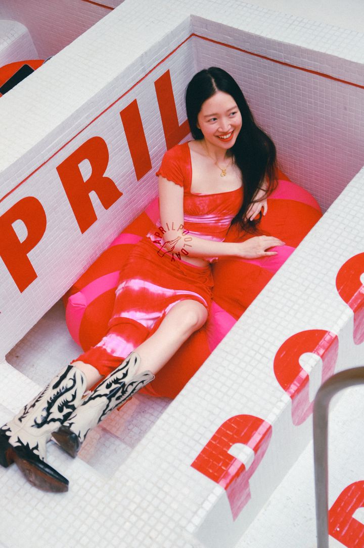 aprilpoolday紅色紮染上衣5
