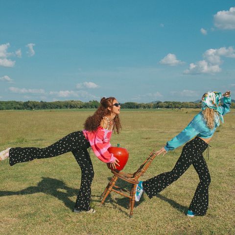 Aprilpoolday 黑色玫瑰超彈性棉質喇叭褲