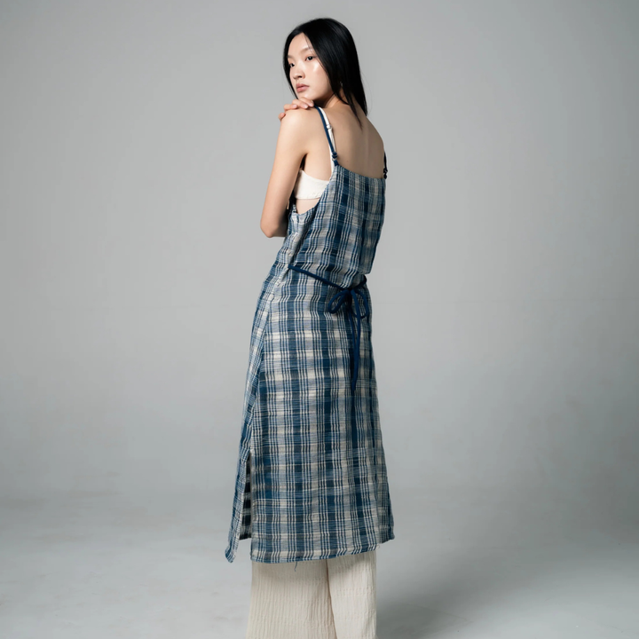 Jemillie 手工藍染棉質吊帶長裙｜夏日穿搭｜泰國清邁設計品牌 Palit-3