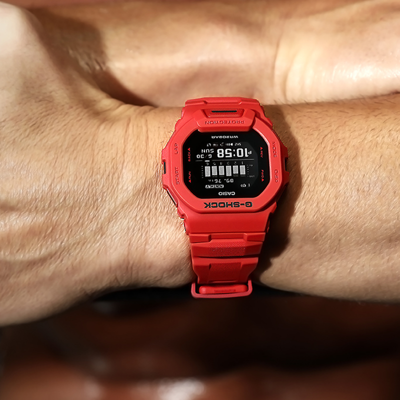 G-SHOCK 耐衝擊數位電子錶藍芽運動手錶潮流畢業禮物卡西歐GBD-200RD-4
