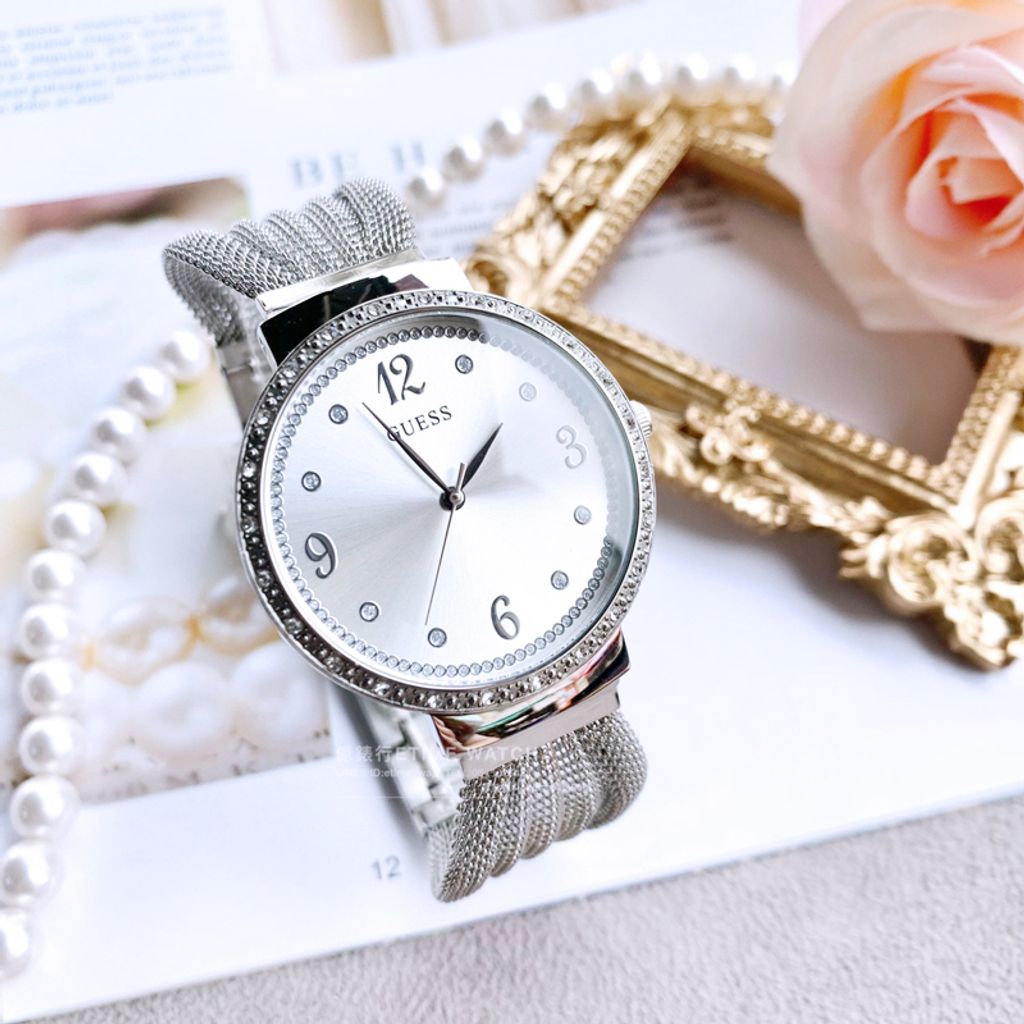 W1083L11.jpg