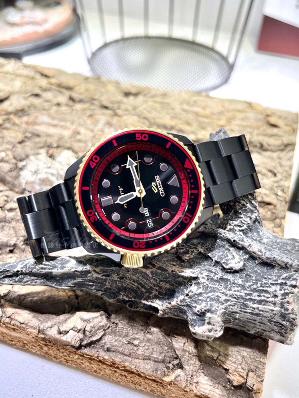 SEIKO 精工5 Sports x 快打旋風肯KEN 聯名限量機械錶SRPF20K1 SEIKO 精工5 Sports x 快打旋風肯KEN 聯名限量機械錶SRPF20K1