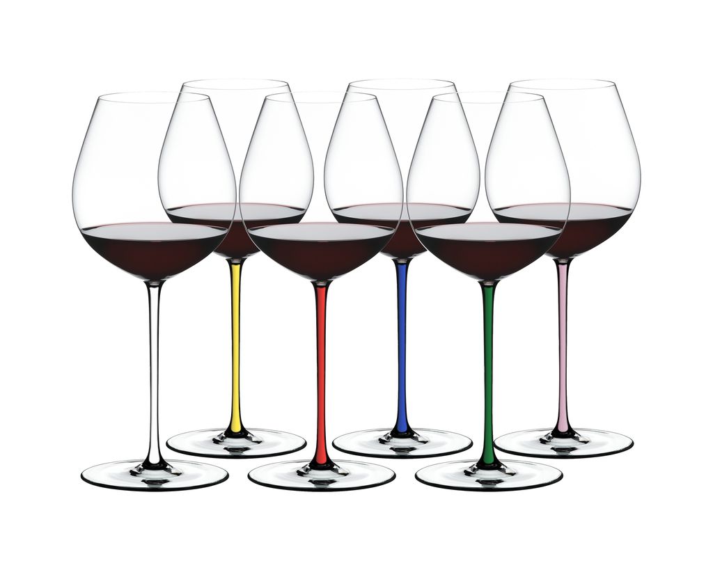 66437900-07-P_RIEDELFattoAManoOldWorldPinotNoir