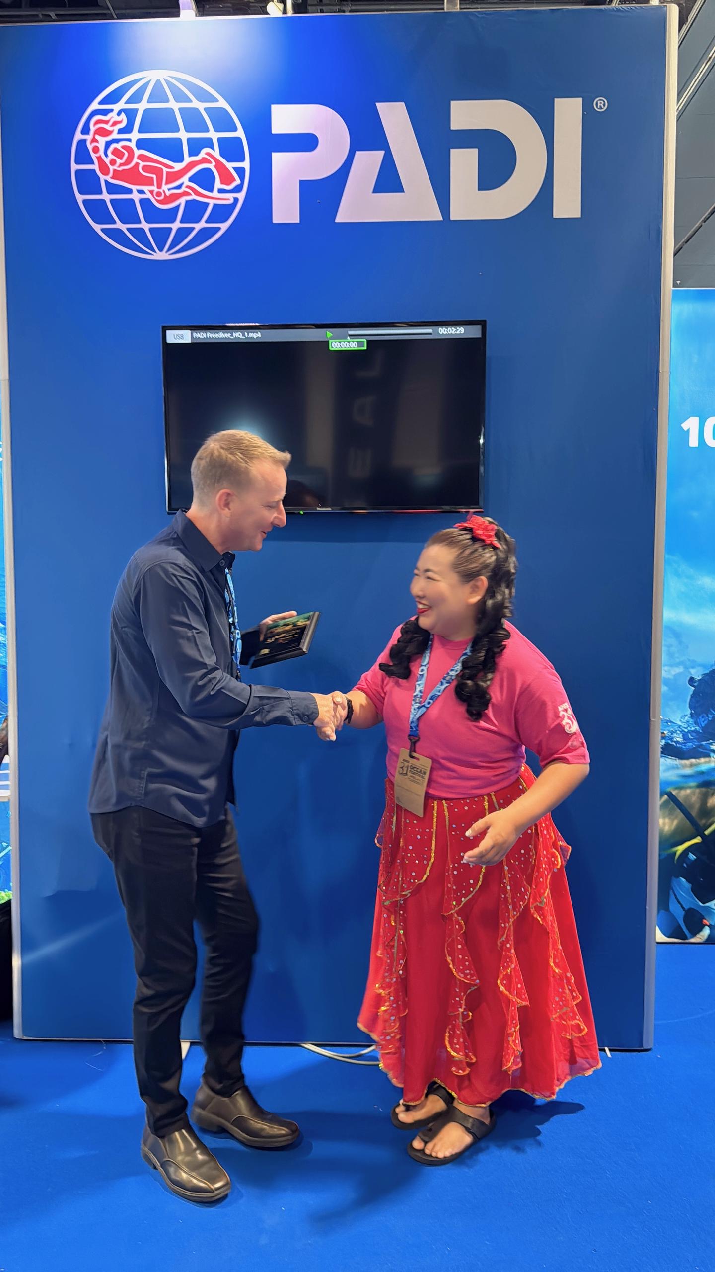 67b58dbf-5172-4502-9a14-eeaa78d70ab4