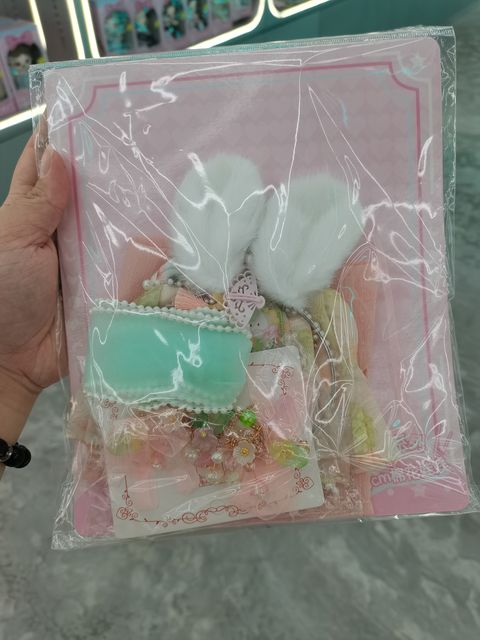 dd32c642-e765-4f11-979f-7beccbc5ddd66686946164348183199