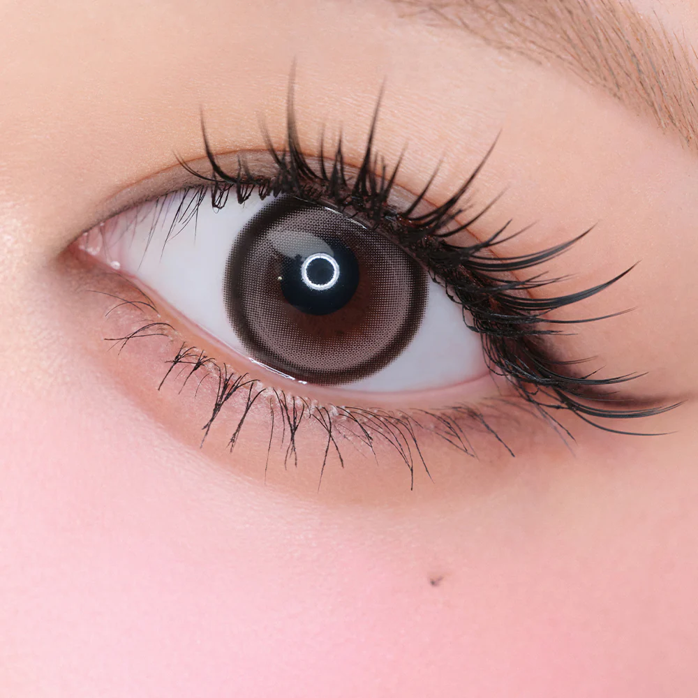 EN-Cat-titude-Kristin-CP_01_0d72b80a-6087-444f-a10c-79231b7334bc