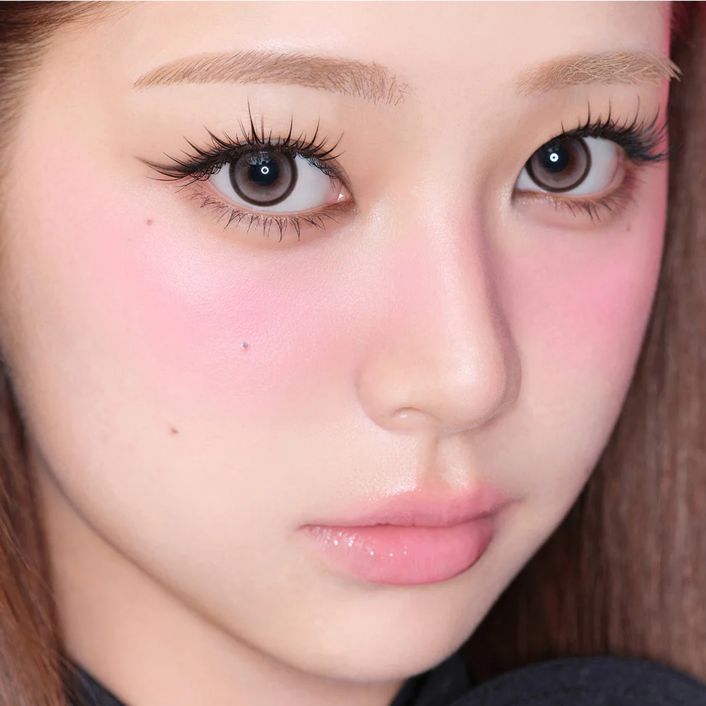 EN-Cat-titude-Kristin-CP_02_faf46740-b2fc-4b22-8a2d-54d4c8104b43