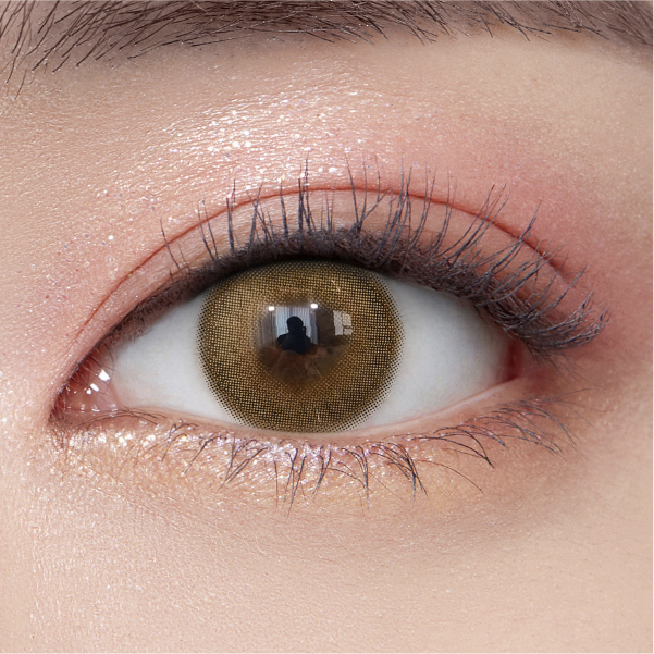 Frenchshine_Hazel_eye